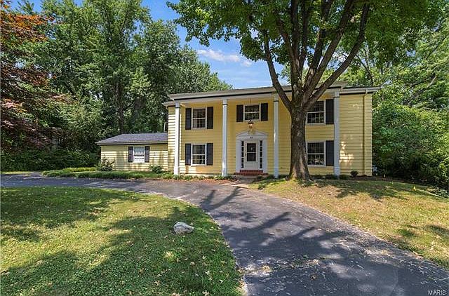 1st image of 163 Southdown Dr