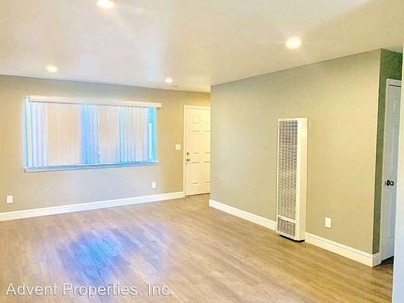 5th image of 25021 Cypress Ave APT 1