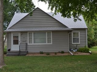 1804 Grant St, Beatrice, NE 68310