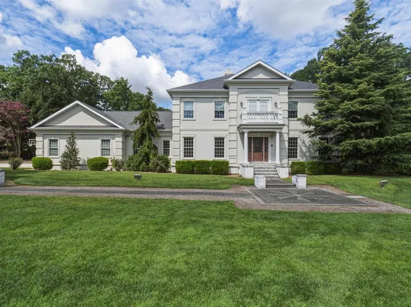 1880 Brookfield St E, Vineland, NJ 08361