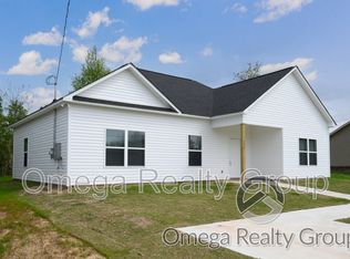 713 10th Ln, Pleasant Grove, AL 35127