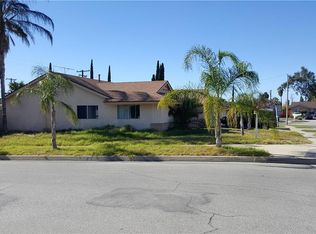 27387 Stratford St, Highland, CA 92346