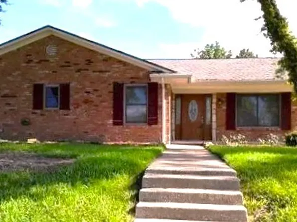 1230 Briar Hollow Ln, Garland, TX 75043