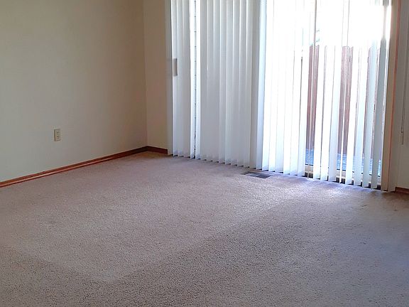 Dining room with large patio door