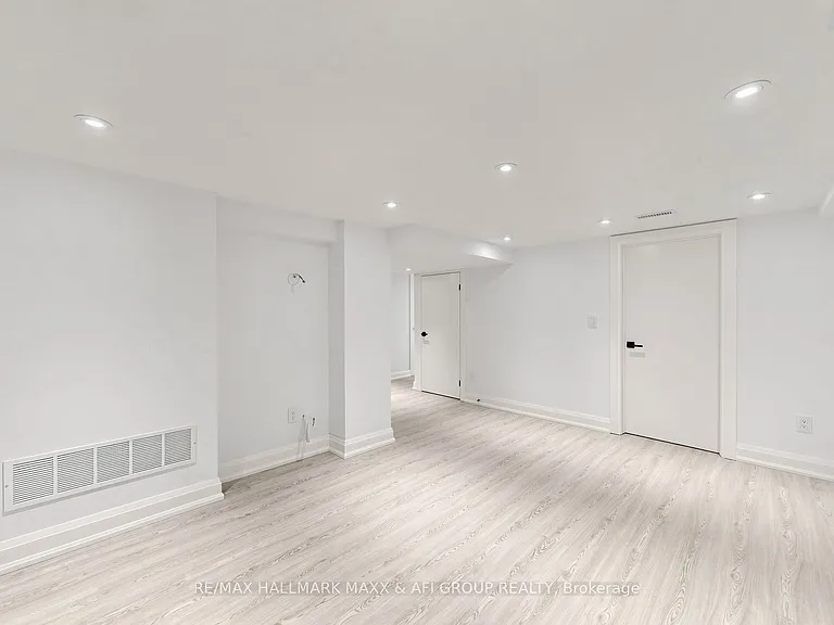 103 Ruggles Ave #BASEMENT — Photo 7