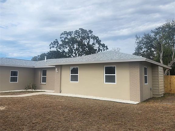 4th image of 7143 Pear Ln