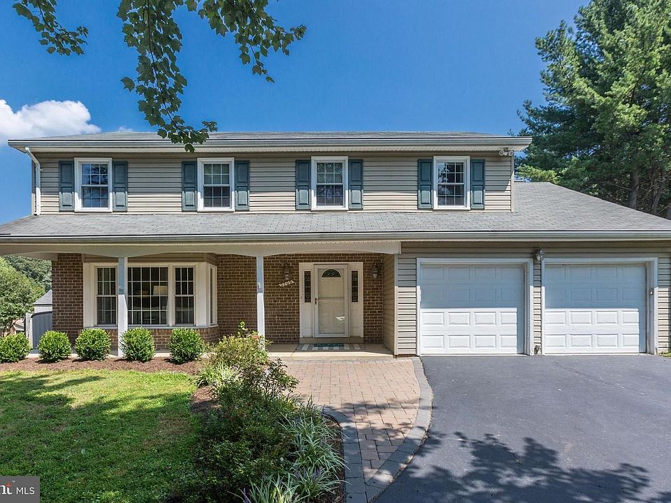 1st image of 2709 Clarkes Landing Dr