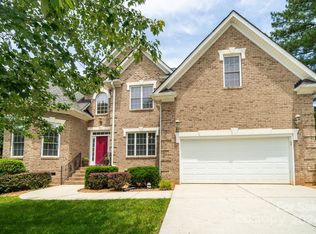 106 Honeysuckle Creek Loop, Mooresville, NC 28117