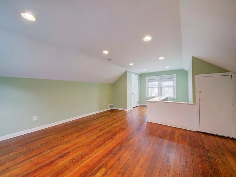 415 S Campbell Rd — Photo 10