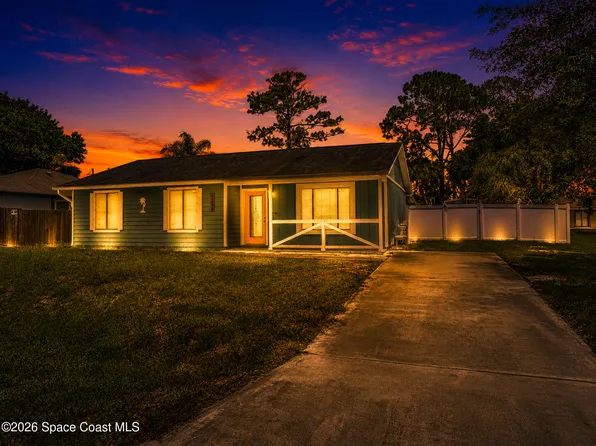 1385 Gillott St NW, Palm Bay, FL 32907