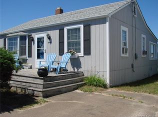 7 Shetucket Trl, Old Saybrook, CT 06475
