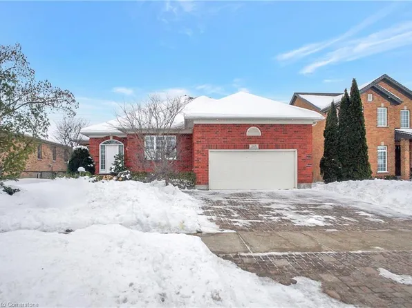269 Deer Ridge Dr, Kitchener, ON N2P 2K6