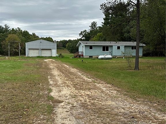 2nd image of W10199 Mills Road Road