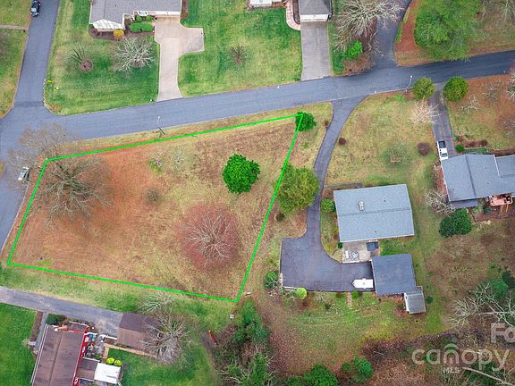 5th image of 3230 3rd Street Dr NW