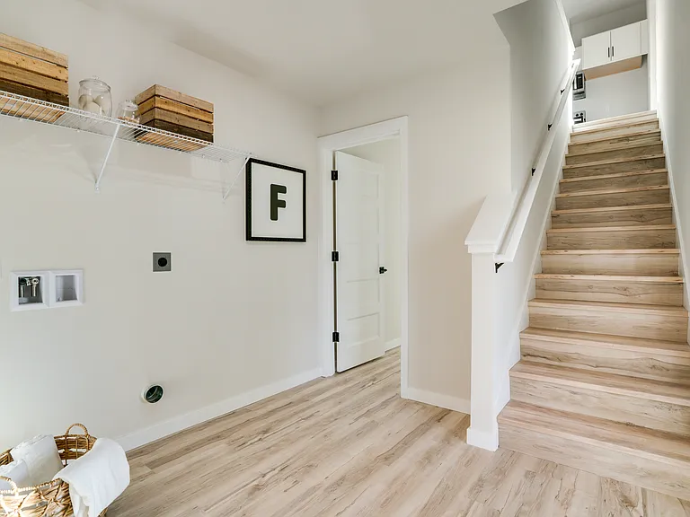 4010 N Highland St — Photo 46