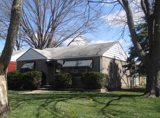 3647 Peoria St, Steger, IL