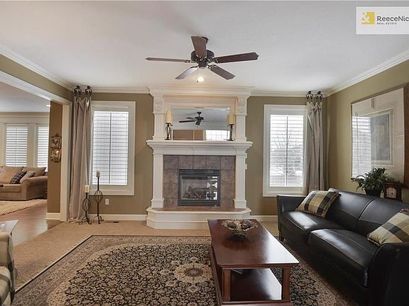 5th image of 9513 W 147th St