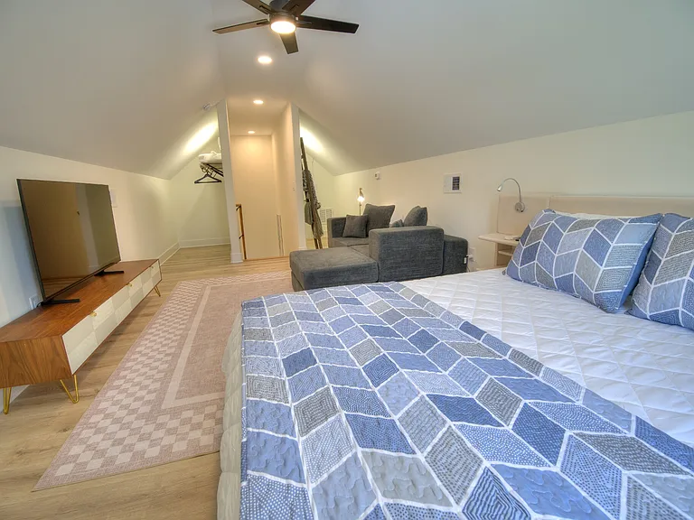 4385 Kinlaw St — Photo 41