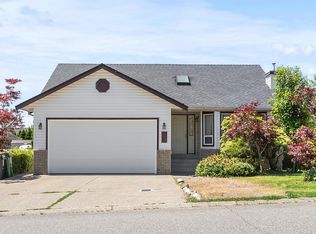 2818 Crossley Dr, Abbotsford, BC V2T5H5