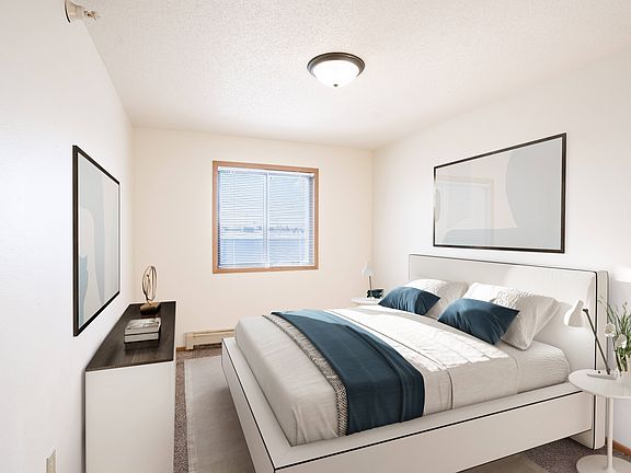 Fargo, ND Fieldstone Apartments | 21A | Bedroom