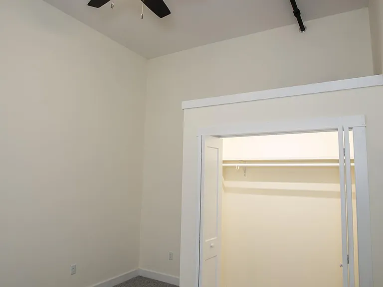 29 Franklin St #2D — Photo 5