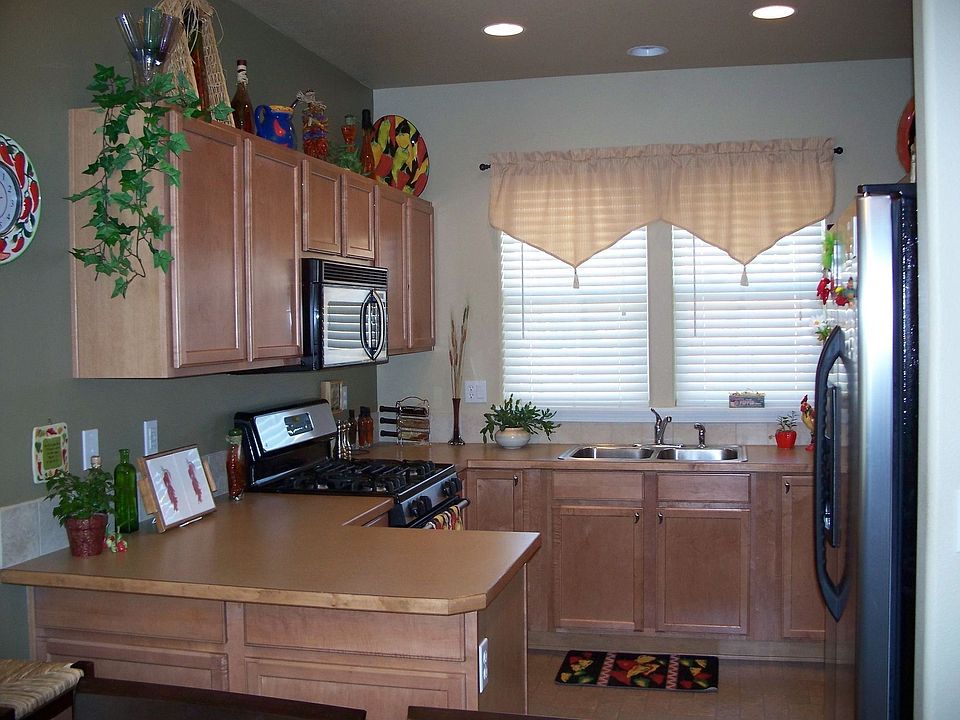2nd image of 1477 S 58th St