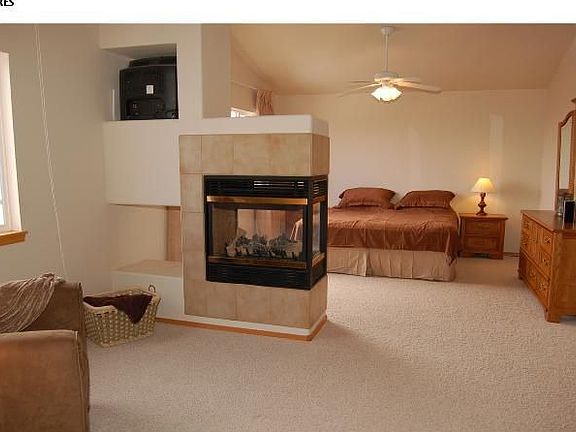 large master suite with sitting area