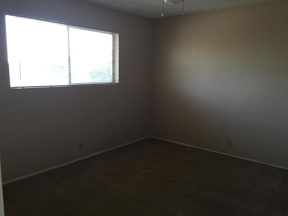 5th image of 525 N Alameda Ave APT 3