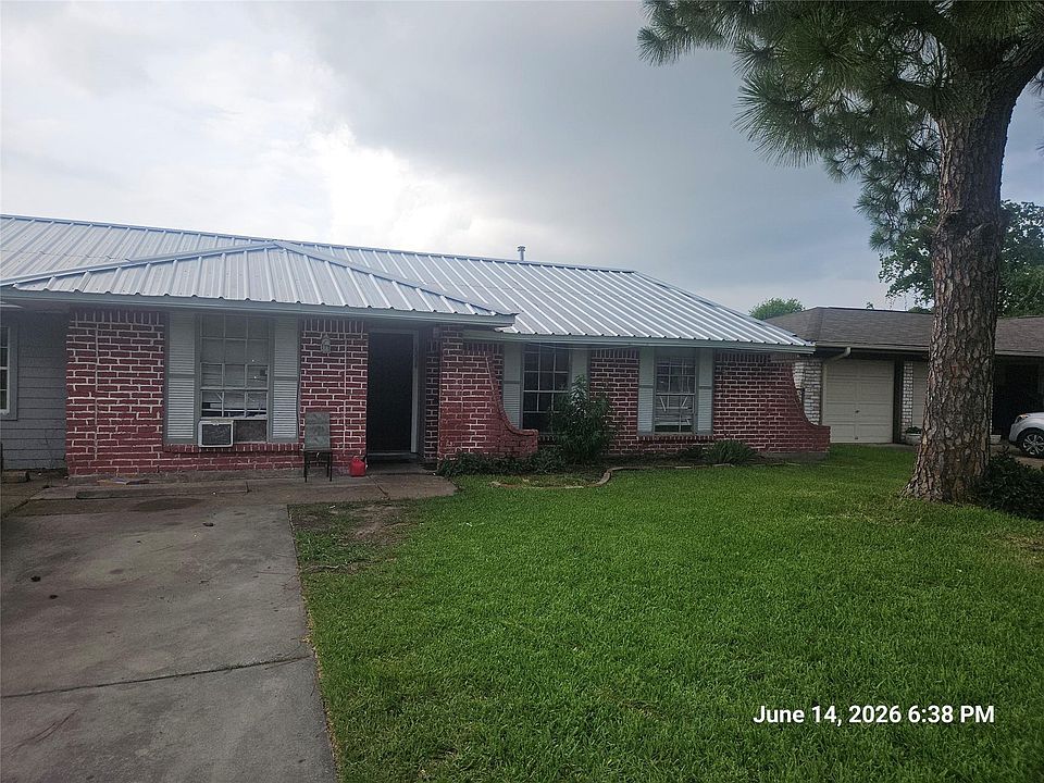 1st image of 1534 Tarberry Rd