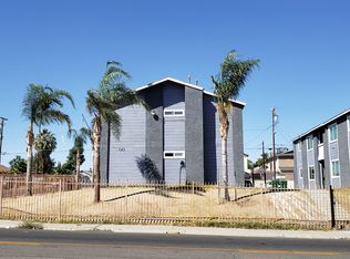 1300 Flower St APT A, Bakersfield, CA 93305