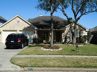 216 McVoy Dr, League City, TX 77573