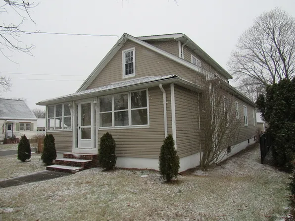 17 Ballantine St, Kenvil, NJ 07847