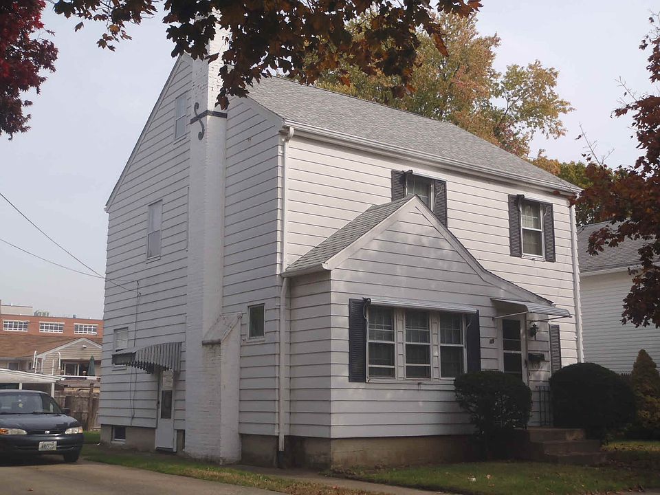 1st image of 49 Wollaston St
