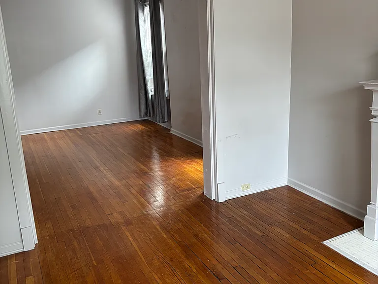 6187 Pershing Ave — Photo 9