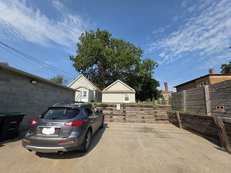 1725 S 16th St — Photo 23