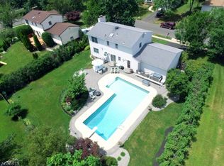 706 Whitenack Ct, Hillsborough, NJ 08844