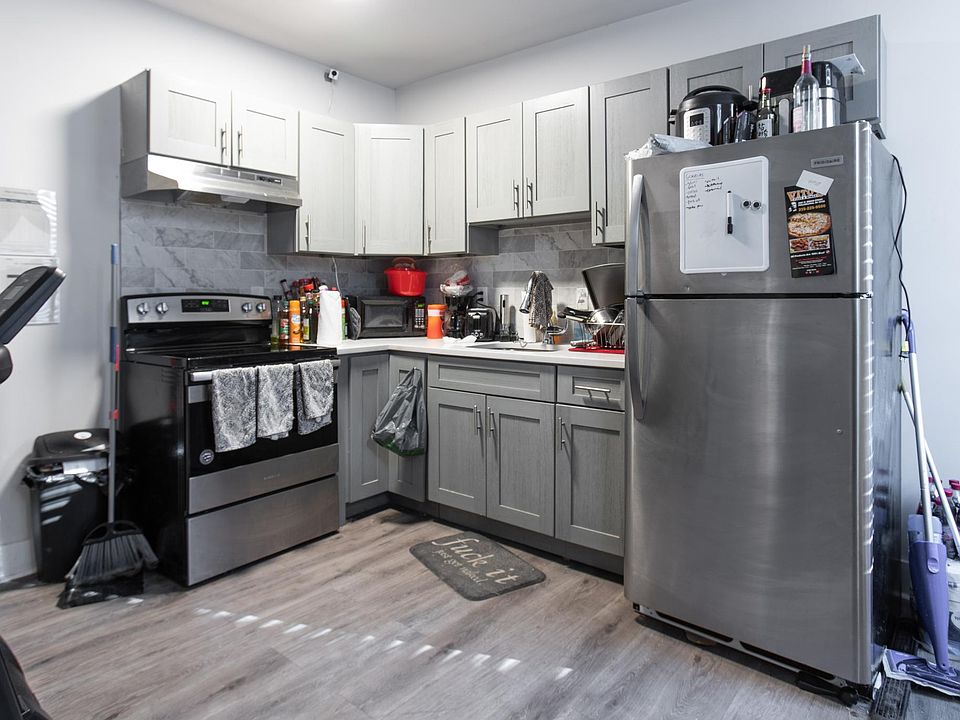 1st image of 1223 W Hazzard St #8