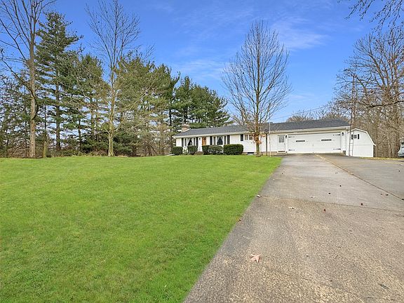 2nd image of 1275 County Road 1475