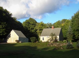 184 Middle Rd, Pittsford, VT 05763