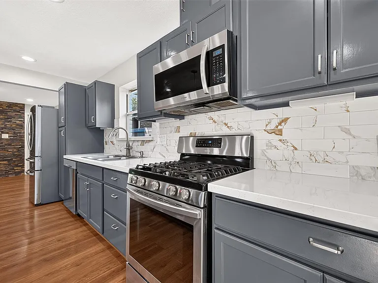 12930 Kimberley Ln — Photo 21