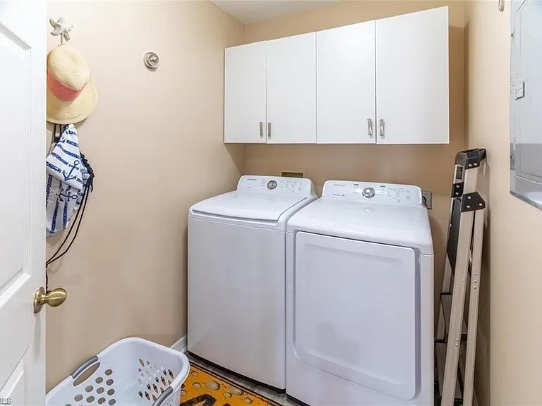 760 Wiggins Lake Dr #205 — Photo 25