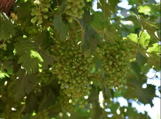 18301 Avenue 264, Exeter, CA 93221