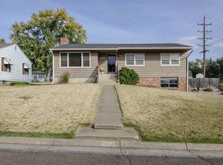 523 NE 12th St, Abilene, KS 67410