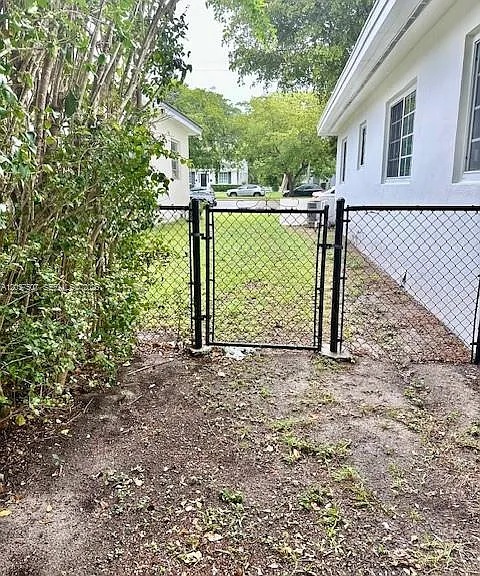 3801 Ponce De Leon Blvd #3801 — Photo 19