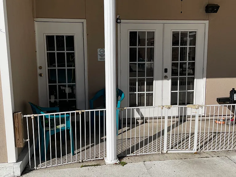 2114 Jerry Jones Dr #B — Photo 24