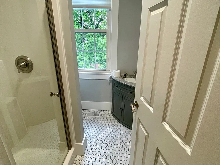 7 Concord St — Photo 10