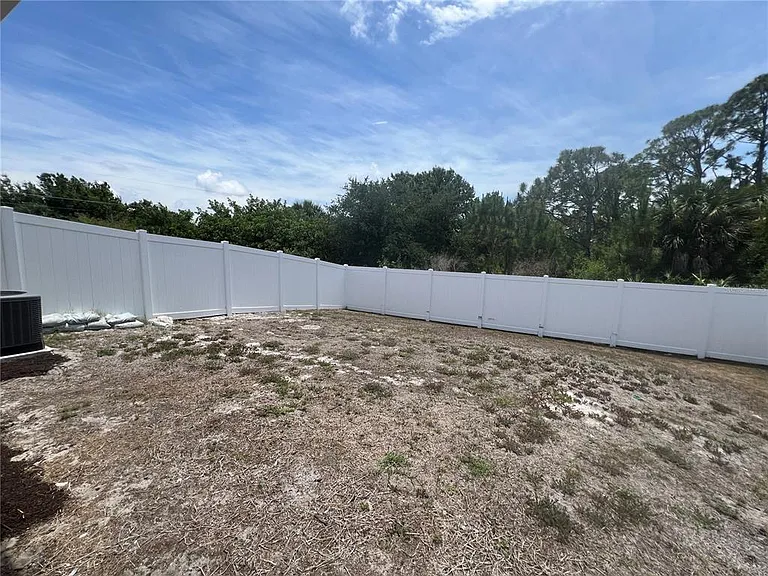 12073 Henley Ave — Photo 35