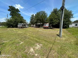 6965 Blossom Hill Rd, Wewahitchka, FL 32465