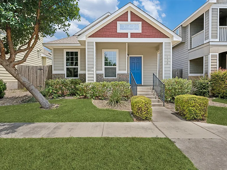 138 Wainscot Oak Way — Photo 1