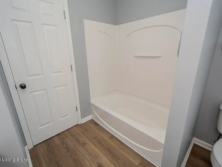 6702 Shallow Rock Dr — Photo 42